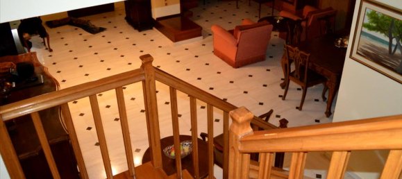  T4 em Glyfada, Greece N.º 5874 13