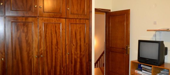  T4 em Glyfada, Greece N.º 5874 18