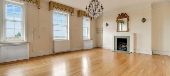 4 bedrooms Apartment in London, United Kingdom No. 5462 4