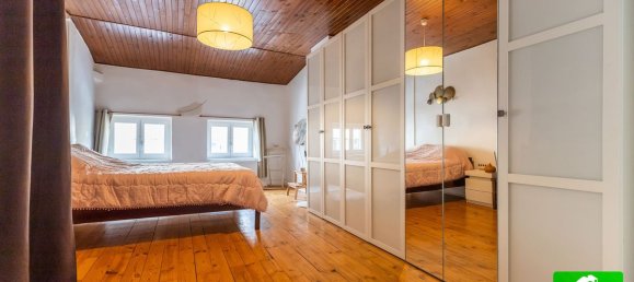 Adosado de 3 dormitorios en L'Arbresle, France No. 270212 8