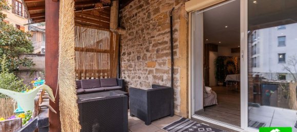 Adosado de 3 dormitorios en L'Arbresle, France No. 270212 2