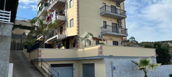 4 rooms Apartment in Corigliano Rossano, Italy No. 137157 27
