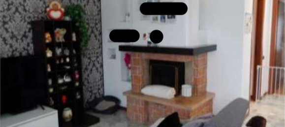 4 rooms Apartment in Stezzano, Italy No. 274924 10