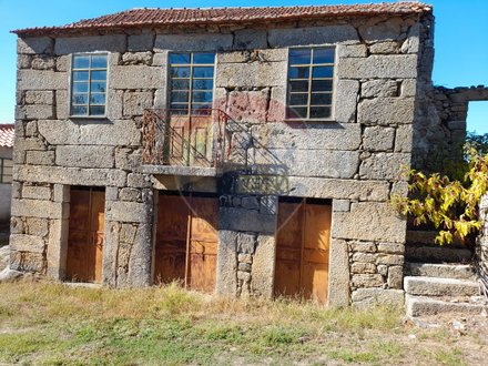 2 bedrooms House in Penalva do Castelo, Portugal No. 168878