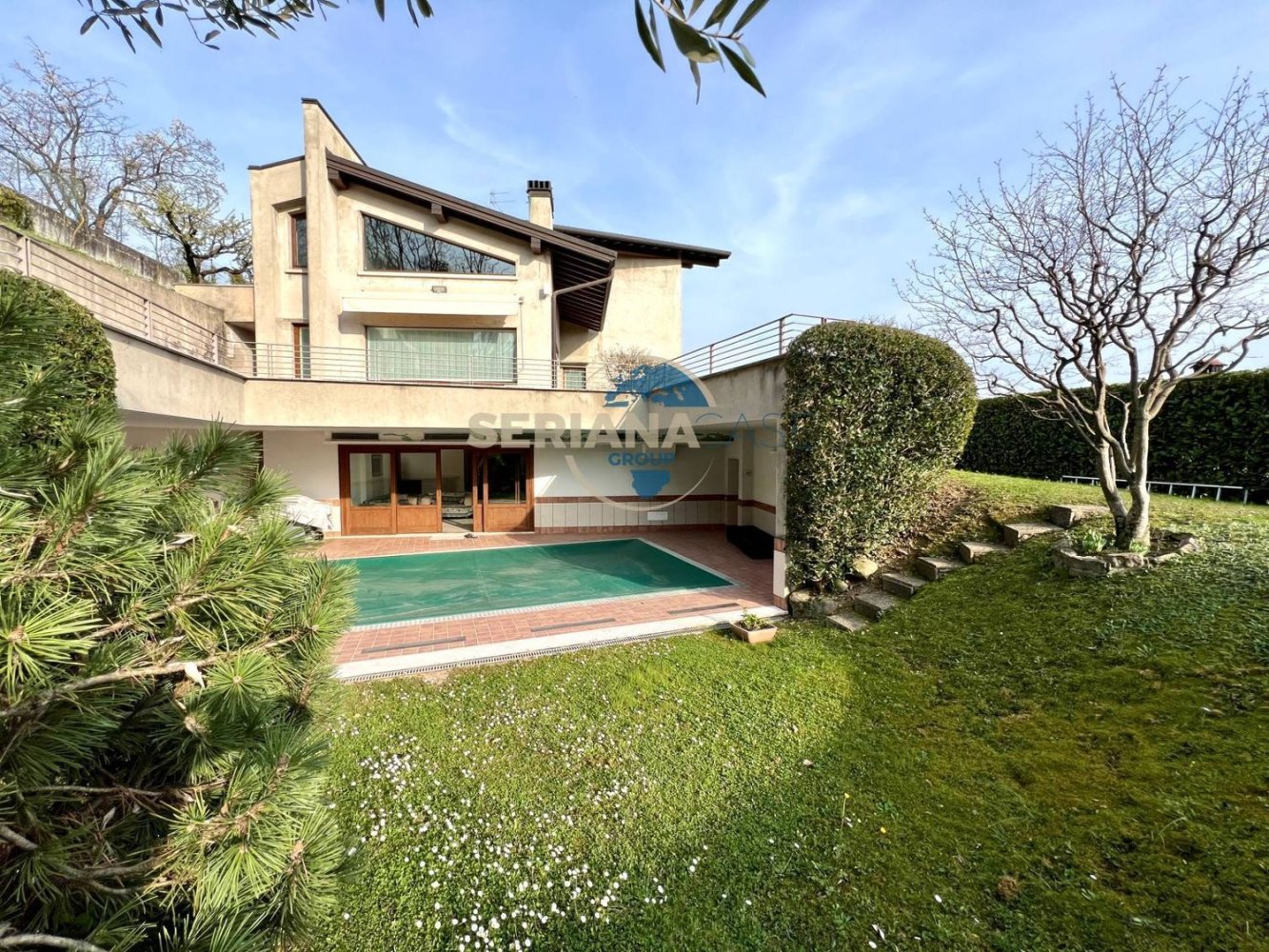 6غرفة فيلا في Nembro, Italy رقم 165872