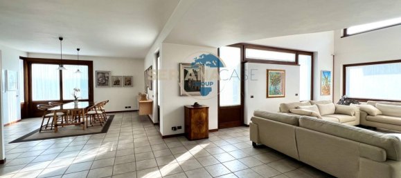 6غرفة فيلا في Nembro, Italy رقم 165872 31