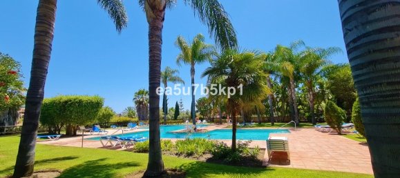 2 bedrooms Penthouse in Estepona, Spain No. 147033 16