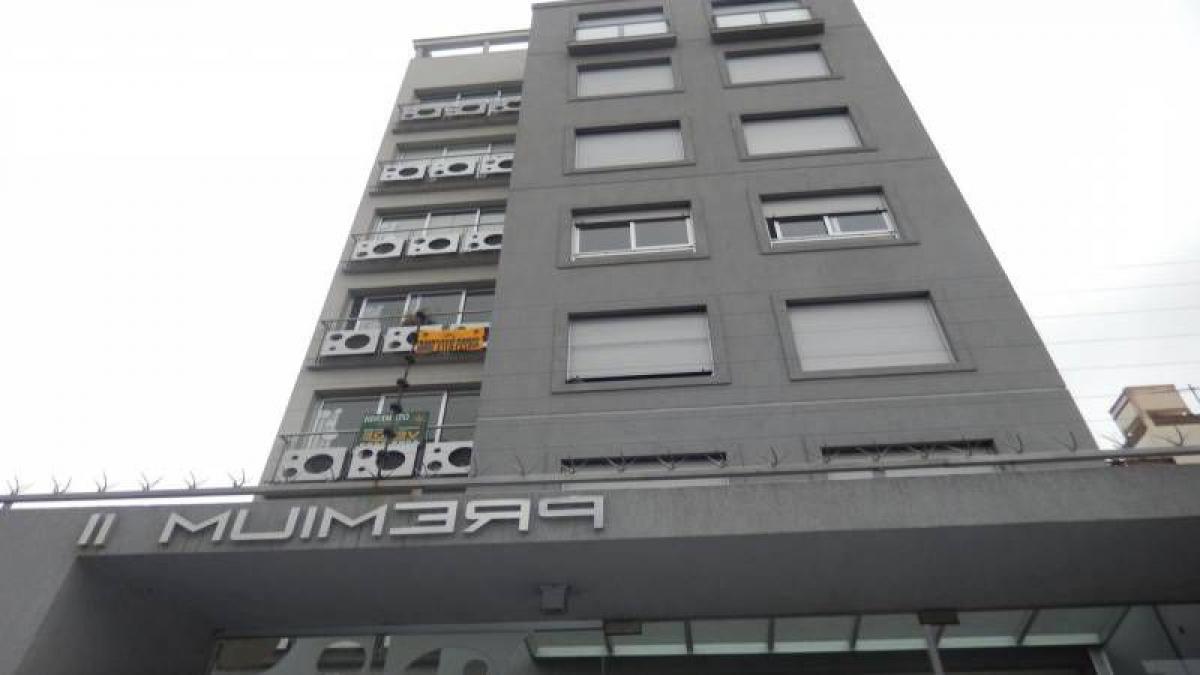3 bedrooms Apartment in Quilmes, Argentina No. 10548