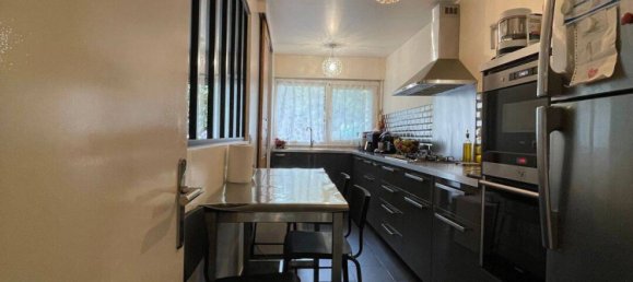 5 Schlafzimmer Haus in Chennevieres-sur-Marne, France, Nr. 334327 18