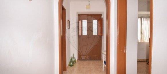 4 bedrooms House in Rio de Mouro, Portugal No. 45490 6