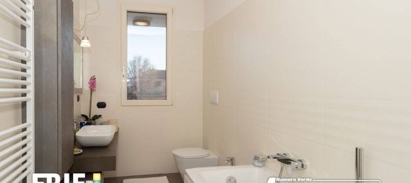 Apartamento de 2 dormitorios en Parabiago, Italy No. 361790 23