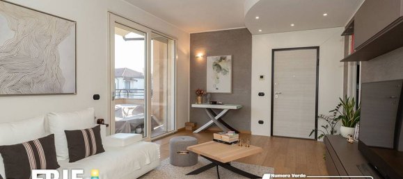 Apartamento de 2 dormitorios en Parabiago, Italy No. 361790 8