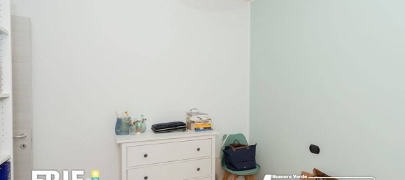 Apartamento de 2 dormitorios en Parabiago, Italy No. 361790 35