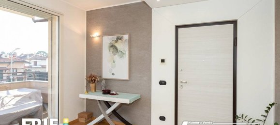 Apartamento de 2 dormitorios en Parabiago, Italy No. 361790 9