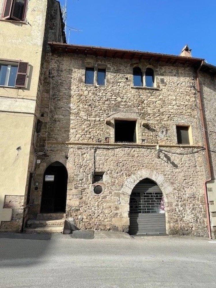 3 rooms Apartment in Ferentino, Italy No. 221453