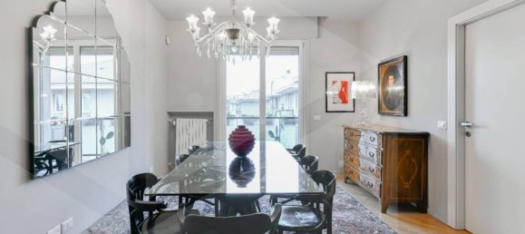 3 rooms Apartment in Milan, Italy No. 241744 9