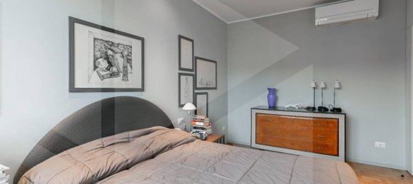 3 rooms Apartment in Milan, Italy No. 241744 3