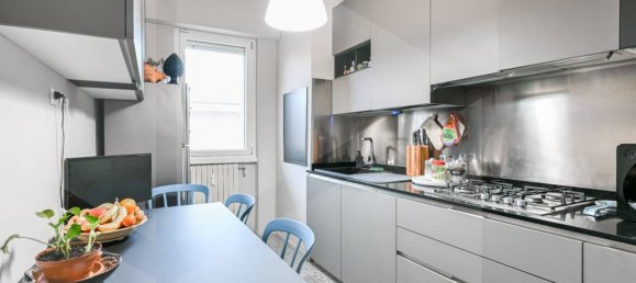 3 rooms Apartment in Milan, Italy No. 241744 13