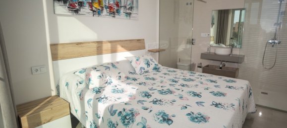 1 bedroom Building in Cala De Finestrat, Spain No. 9199 9