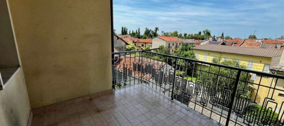4 rooms Apartment in Trecate, Italy No. 268981 21
