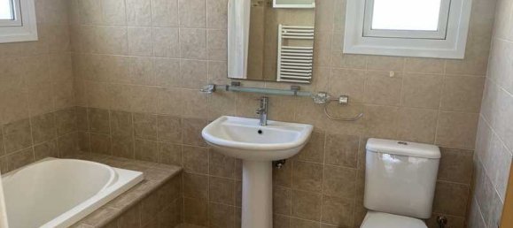 4 bedrooms Commercial property in Agios Tychonas, Cyprus No. 20756 6