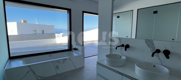 3 Schlafzimmer Villa in Abama, Spain, Nr. 13994 6