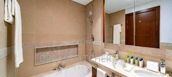 Apartamento de 3 dormitorios en Dubai, UAE No. 1403 3