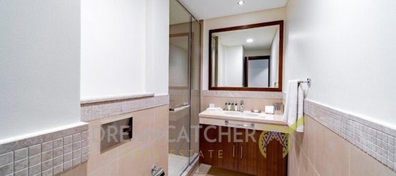 Apartamento de 3 dormitorios en Dubai, UAE No. 1403 8