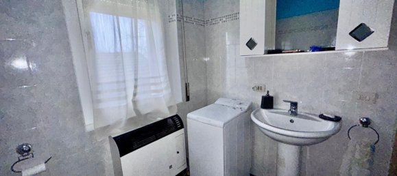 Casa de 5 divisões em Villanova d'Ardenghi, Italy N.º 197299 4