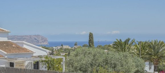 Villa de 4 dormitorios en Alicante, Spain No. 67085 2