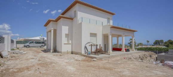 Villa de 4 dormitorios en Alicante, Spain No. 67085 6