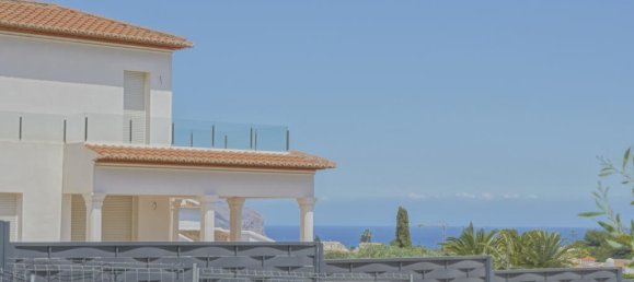 Villa de 4 dormitorios en Alicante, Spain No. 67085 9