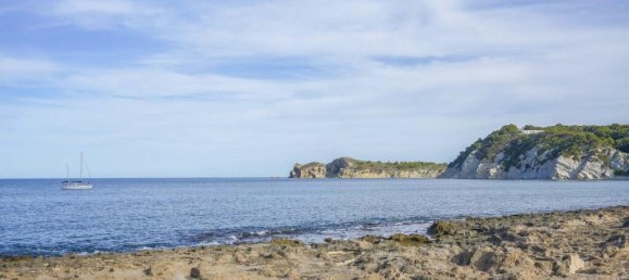 Villa de 4 dormitorios en Alicante, Spain No. 67085 23