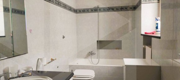 3-Zimmer Wohnung in Bari, Italy, Nr. 31227 10