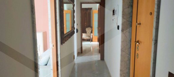 3-Zimmer Wohnung in Bari, Italy, Nr. 31227 3