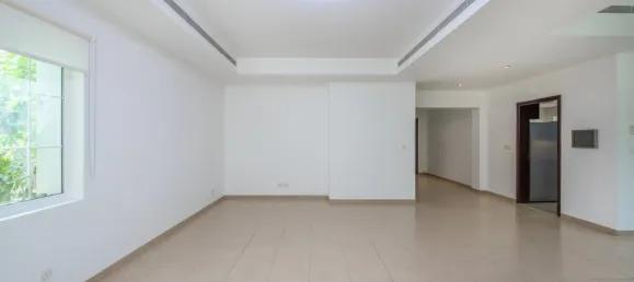 4 Schlafzimmer Villa in Arabian Ranches, UAE, Nr. 108559 3