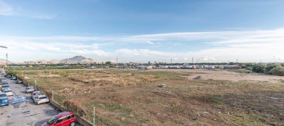 3 rooms Apartment in Palermo, Italy No. 77674 24