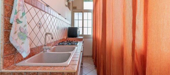 3 rooms Apartment in Palermo, Italy No. 77674 14