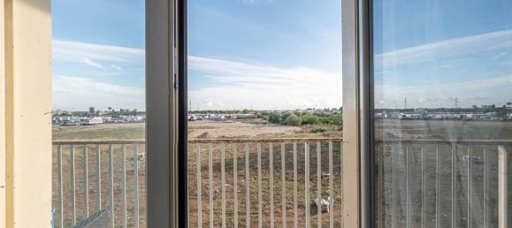 3 rooms Apartment in Palermo, Italy No. 77674 6