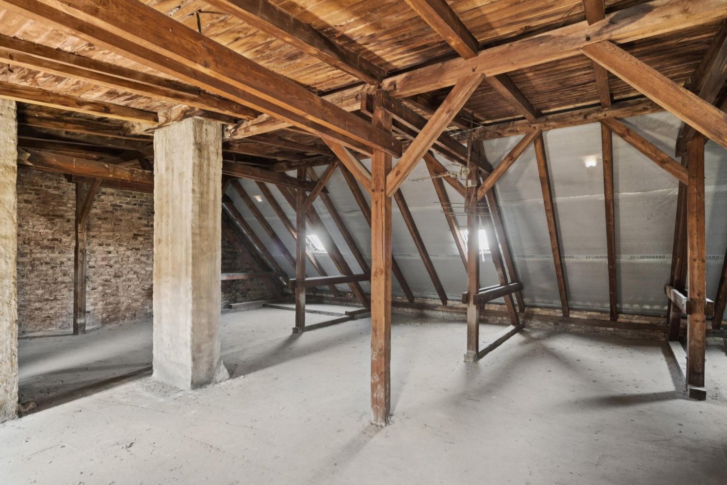 6-salle Appartement à Gesundbrunnen, Germany No. 276673