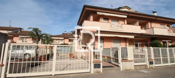 Квартира с 1 спальней в Червия, Италия № 168108 5