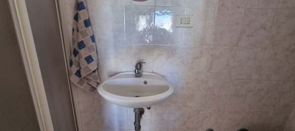 3 bedrooms Apartment in Ardea, Italy No. 321646 11