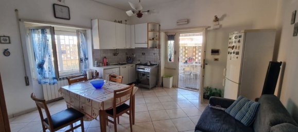 3 bedrooms Apartment in Ardea, Italy No. 321646 4