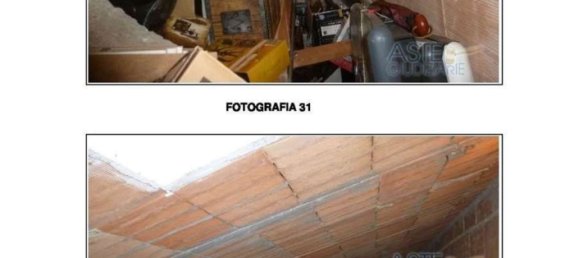 5 rooms Apartment in San Giovanni in Marignano, Italy No. 11407 27