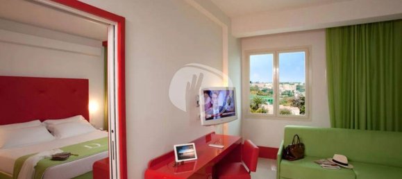 Квартира с 2 комнатами в Санта Флавия, Италия № 130804 11