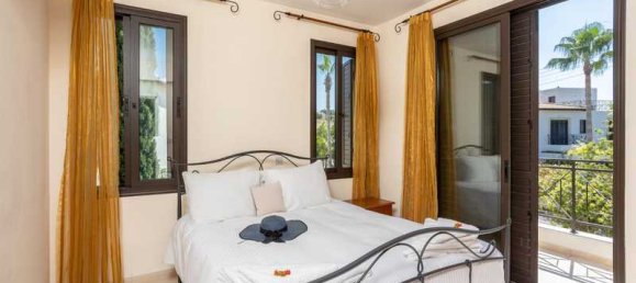 4 Schlafzimmer Villa in Polis, Cyprus, Nr. 19963 4