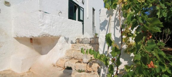 3 bedrooms House in Ostuni, Italy No. 380628 9