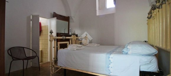 3 bedrooms House in Ostuni, Italy No. 380628 22