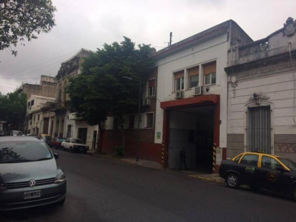 2040m² Commercial property in Buenos Aires, Argentina No. 106171