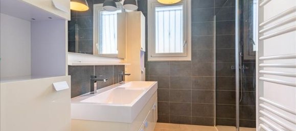 3 bedrooms House in Marmande, France No. 306668 4